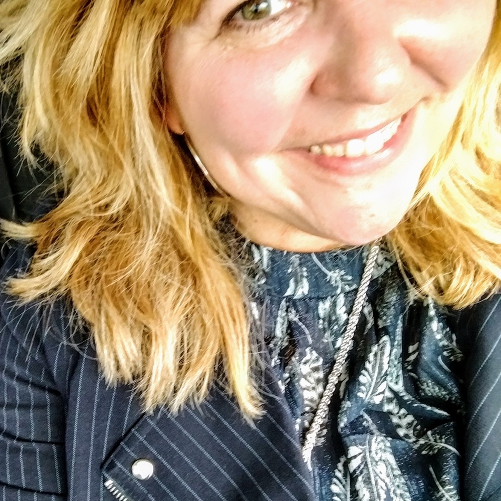 Meet your Posher, Kelly